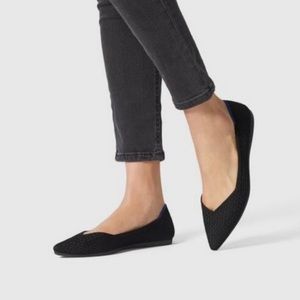 Rothy’s Pointed Toe Flats Black Washable Size 8